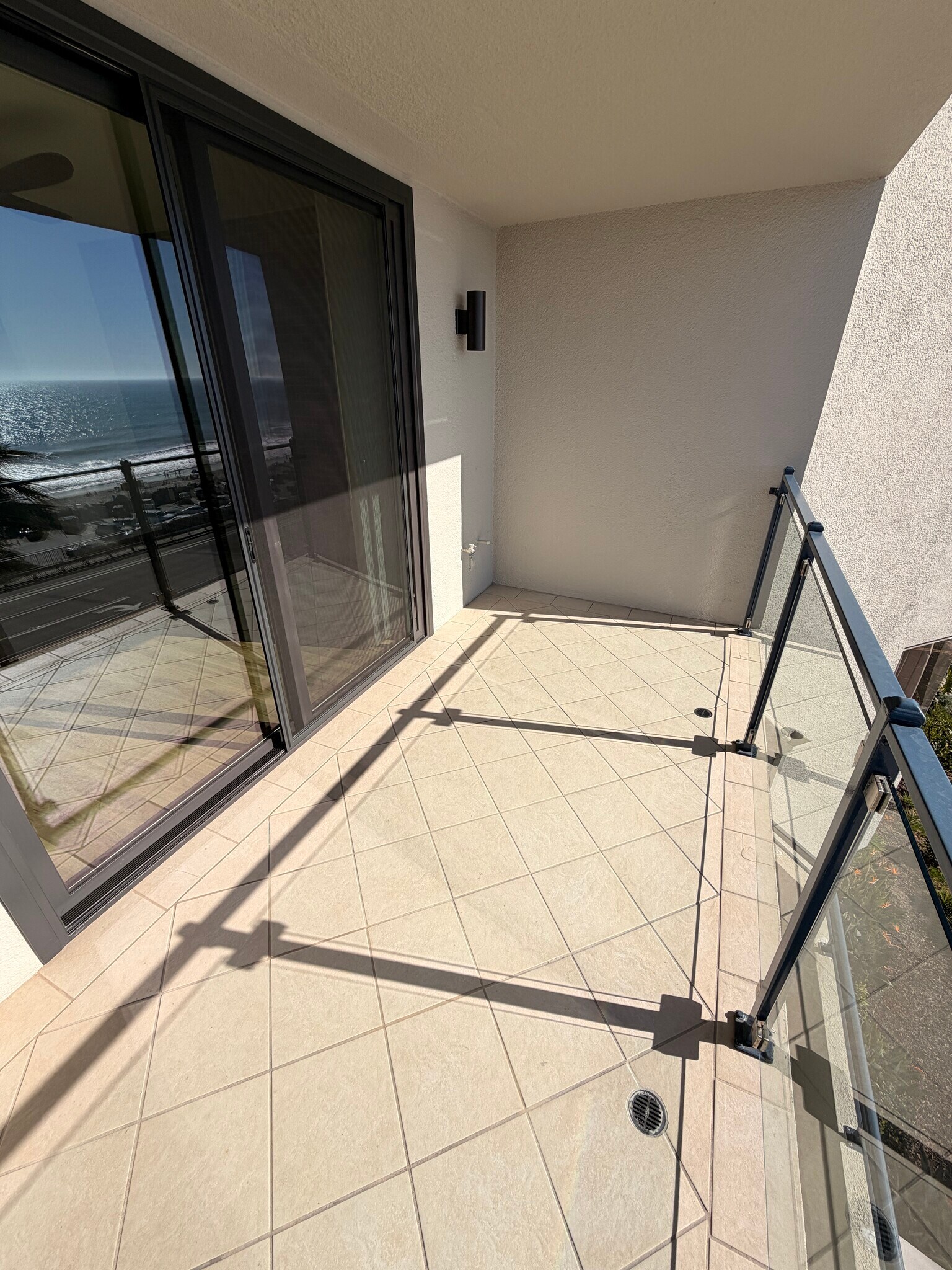 Building Photo - 111 Tamarack Ave