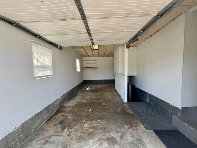 Building Photo - 3 Bed 1 Bath Single Family Home in Wausau