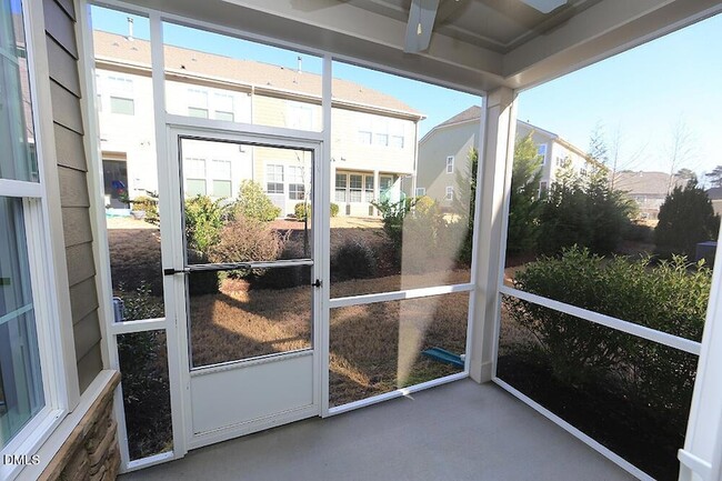 Building Photo - 446 Methven Grove Dr