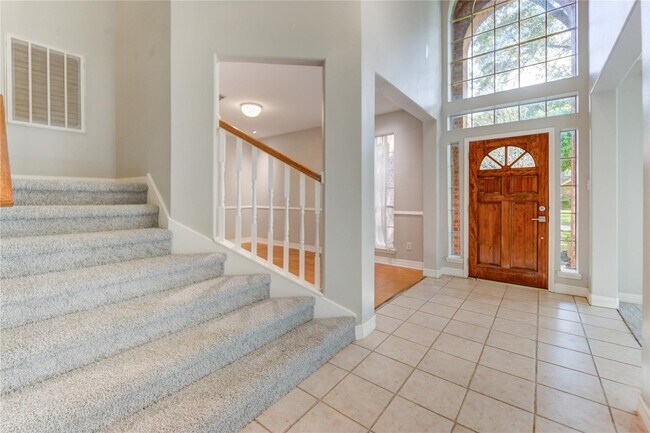 Building Photo - 12207 Lakewood Glade Ct