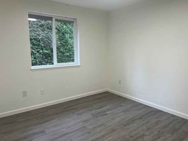 Building Photo - 7501 55th Ave Ct NW