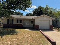 Building Photo - 3 bed 1.5 baths in Bethany!