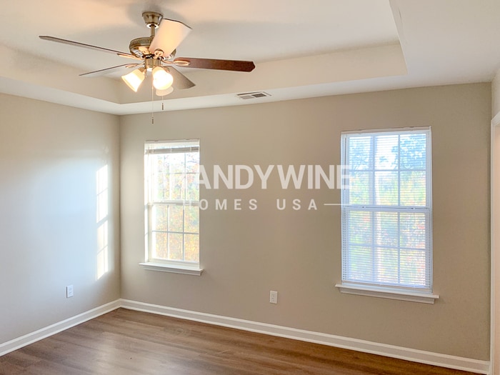 Building Photo - 425 Hannah Dr