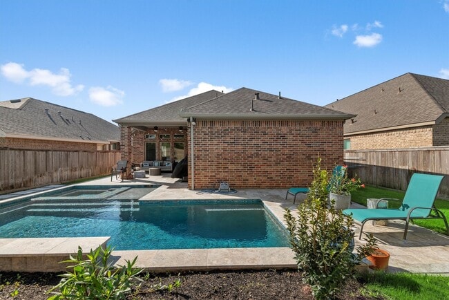 Building Photo - 19122 Panther Cave Ct