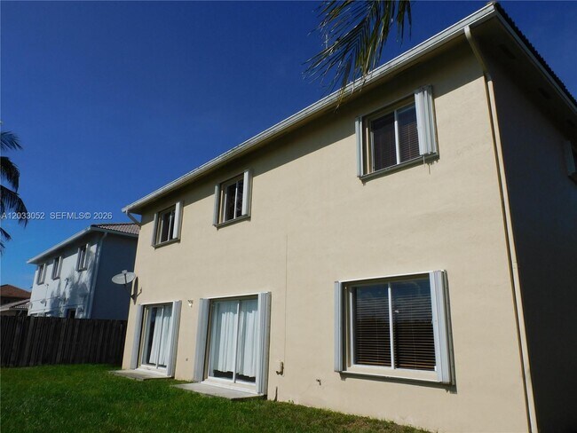 Building Photo - 15002 SW 161st Pl