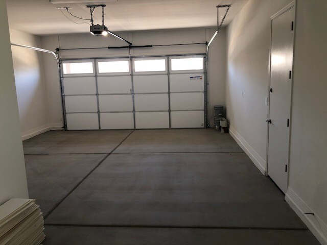 Building Photo - 22718 E Bonanza Way