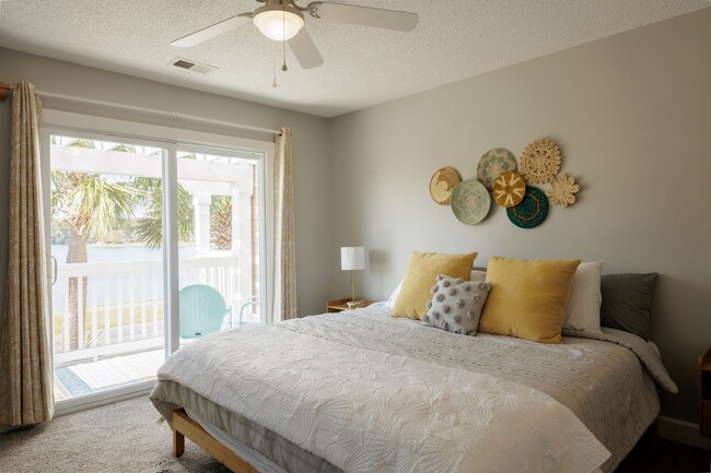 Building Photo - 3 bedroom fully furnished home, Pet Friendly Johns Island, Charleston