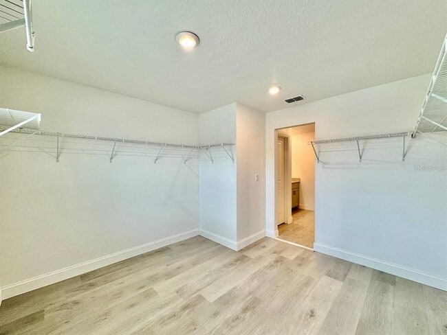 Building Photo - 38851 Opal Willow Ln