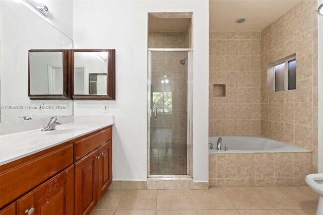 Building Photo - 13383 SW 268th Terrace