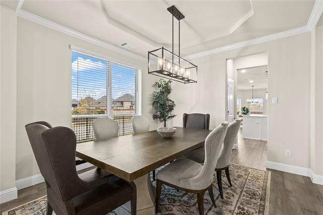 Building Photo - 14892 Hometown Dr