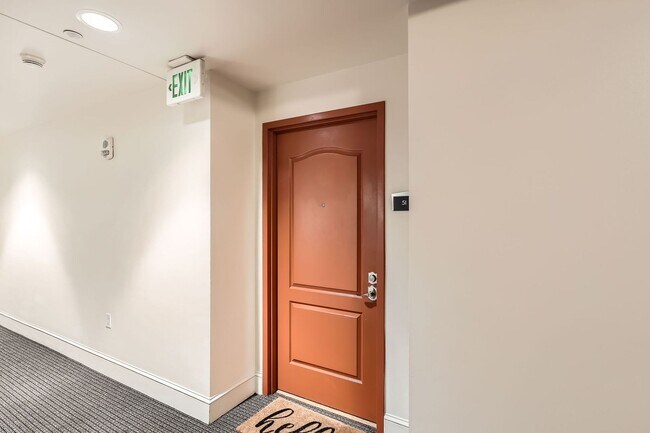 Building Photo - 300 W 11th Ave