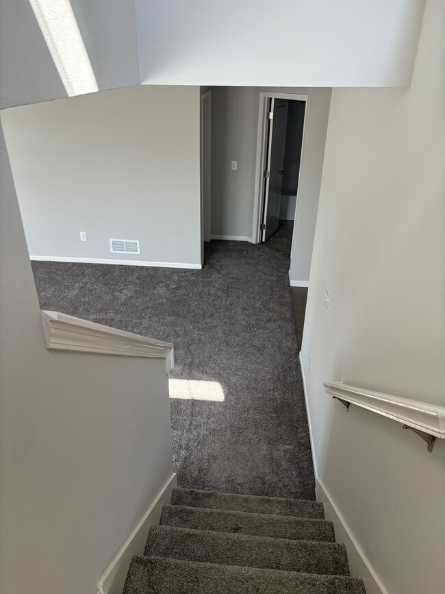 Building Photo - 150 80th St