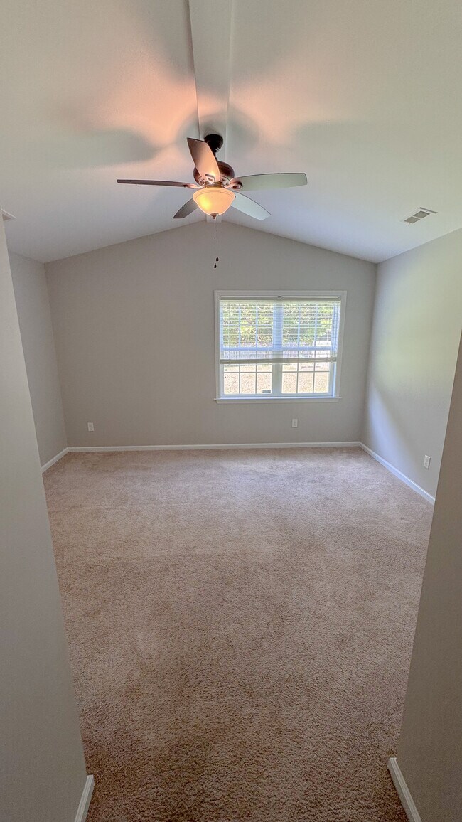 Building Photo - 4011 W.T. Whitehead Dr