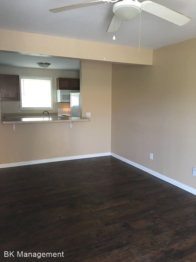 2 br, 1.5 bath House 708 Indian Springs 708 Indian Springs Rd