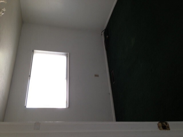 Building Photo - 355 N 400 W