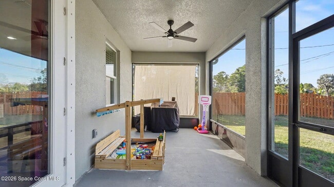 Building Photo - 1835 Eugenia Ct NW