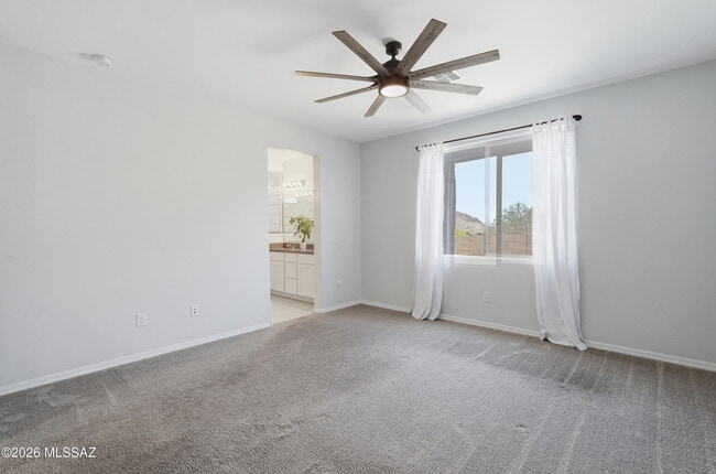 Building Photo - 4220 S Macy Cir