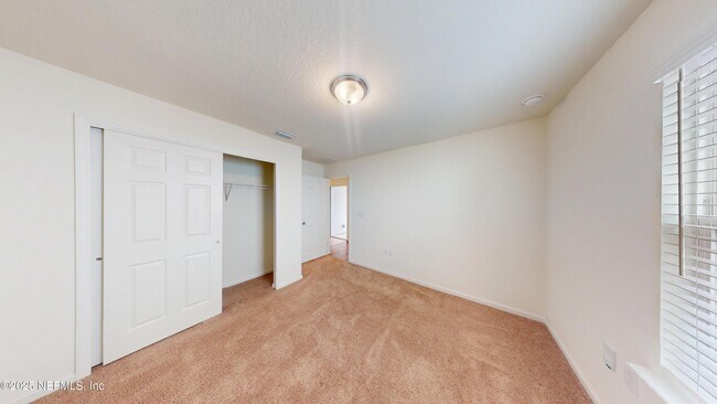 Building Photo - 11172 Stapleton Dr