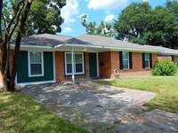 Building Photo - 811 E 42nd St