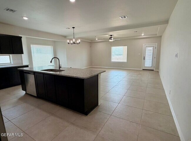 Building Photo - 7409 Scarlet Oak Pl