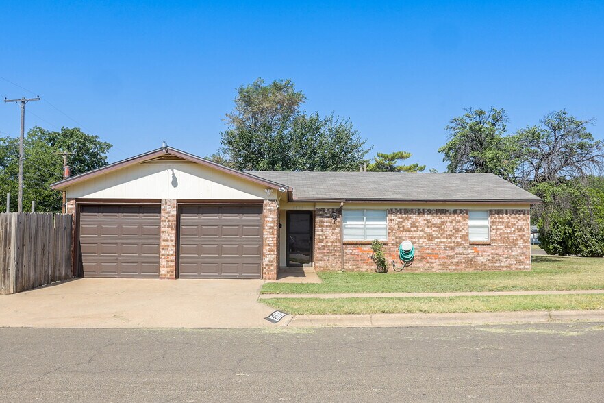 Primary Photo - 4301 62nd St
