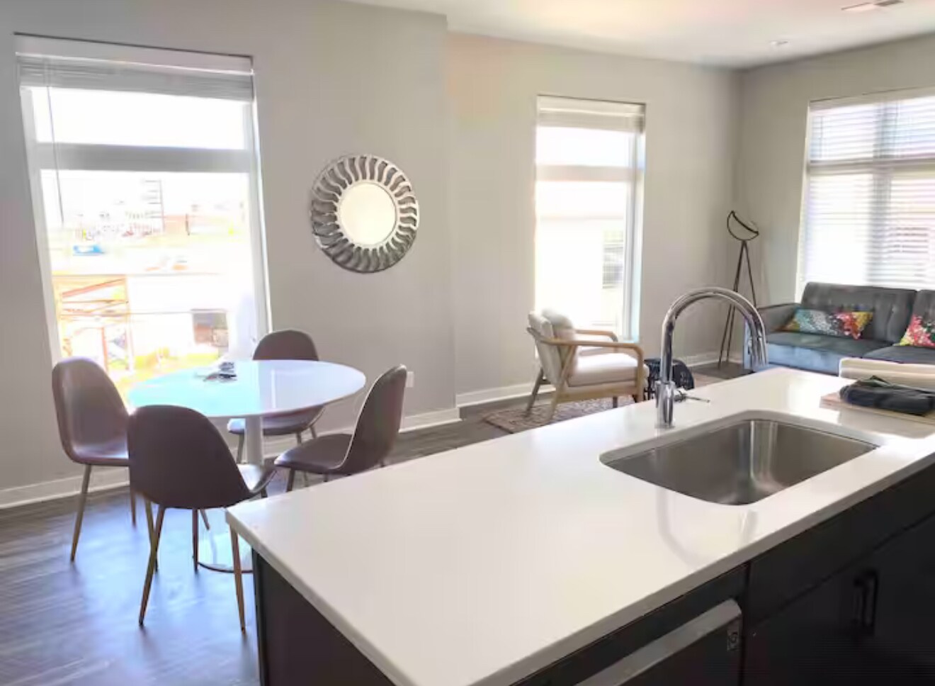 Building Photo - 1505 54th Ave N