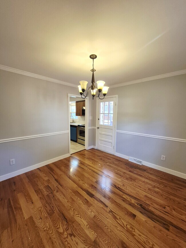 Building Photo - 2402 Fon Du Lac Rd