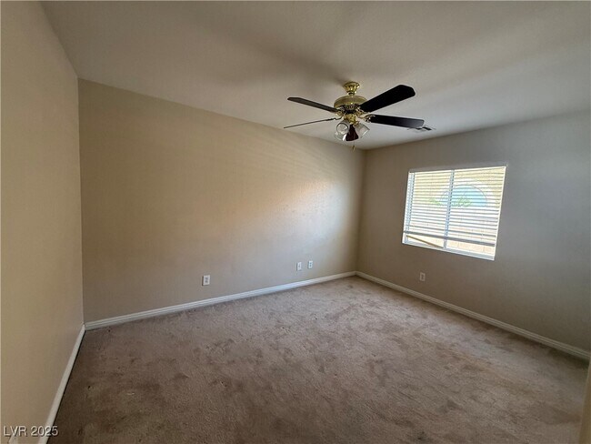 Building Photo - 6607 N Ruddock Dr