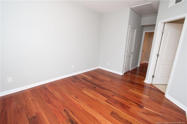 Building Photo - 8367 Primanti Blvd