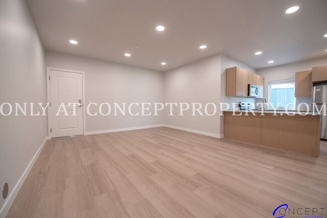 Building Photo - Brand-New Luxury Living with Mountain Charm at Studio Crossing - ***ONE MONTH RENT FREE(oac)***