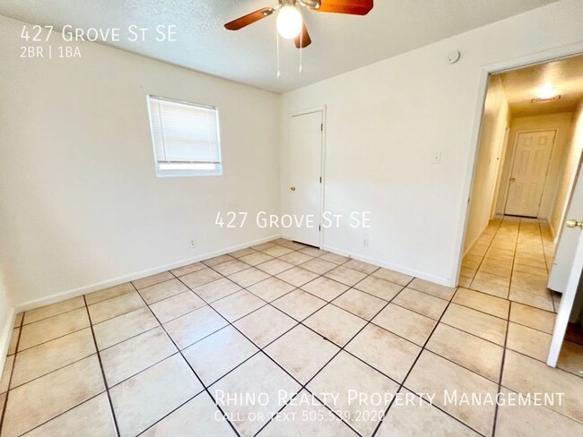 Building Photo - 1st Month Rent Free! Lovely 2 Bedroom, 1 B...