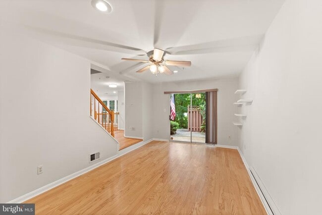 Building Photo - 4339 Runabout Ln