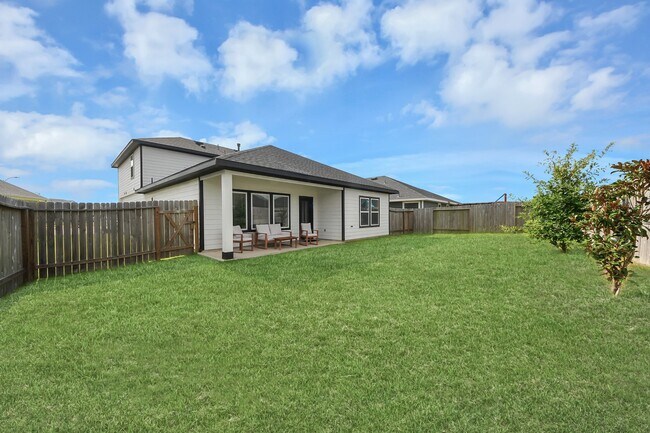 Building Photo - 31815 Kellan Grv Ct