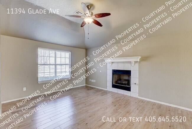 Building Photo - 11394 Glade Ave