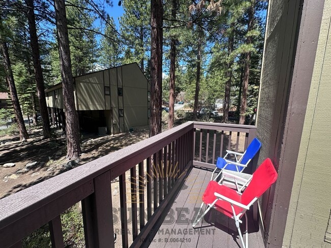 Building Photo - 2 Bedroom in Brookstone - Great Lower Elev...