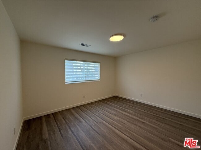 Building Photo - 1732 W 169th Pl
