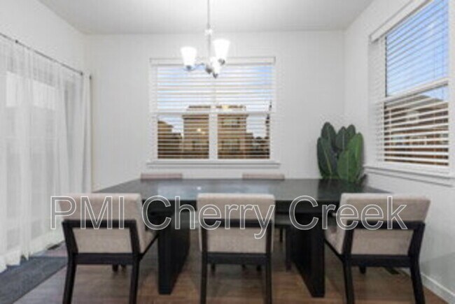 Building Photo - 27543 E Byers Ave