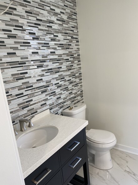 Building Photo - 3406 Conrad St