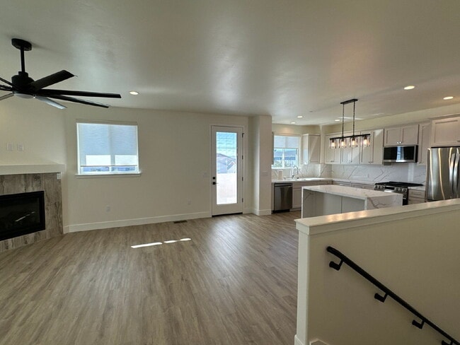 Building Photo - Ocean Views | Rooftop Deck | New Construction | For Lease $4,200/mo.