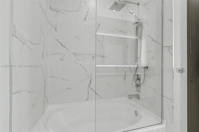 Building Photo - 2275 Biscayne Blvd