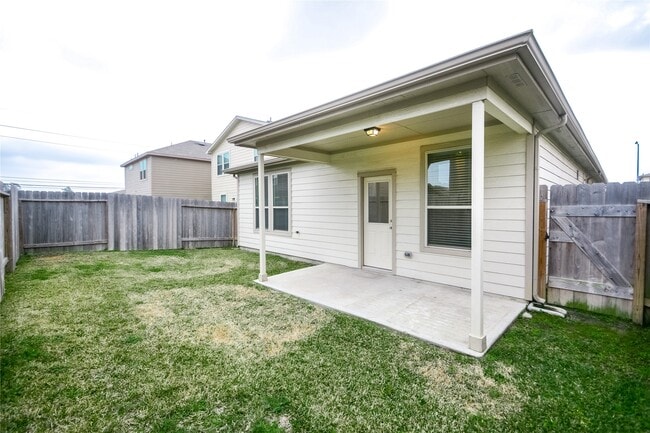 Building Photo - 4414 Iron Horse Dr