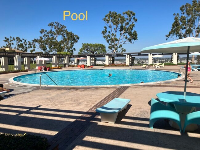 Building Photo - 19009 S Laurel Park Rd