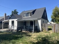 Building Photo - 575 Ash St SE