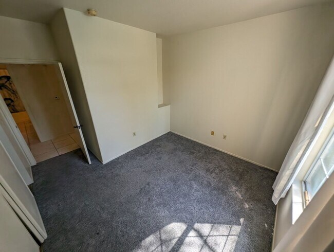 Building Photo - 2251 Wigwam Pkwy