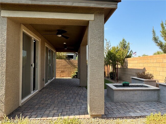 Building Photo - 5636 Justin Robert St