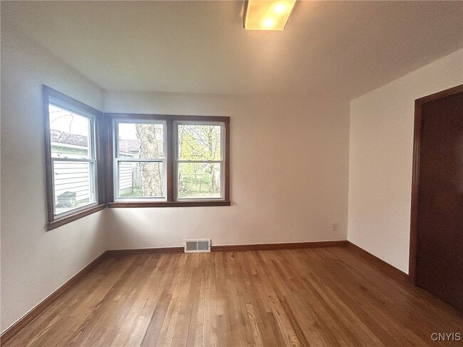 Building Photo - 810 Cosby Rd