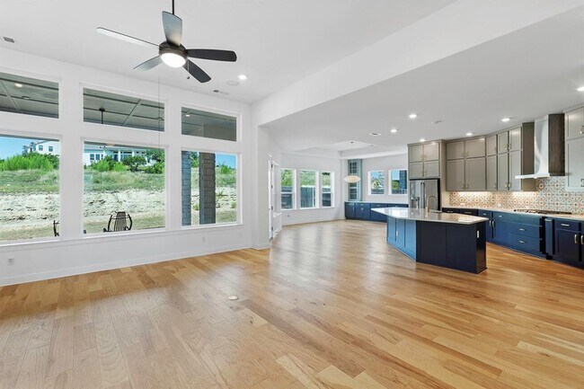 Building Photo - 151 Starfire Dr