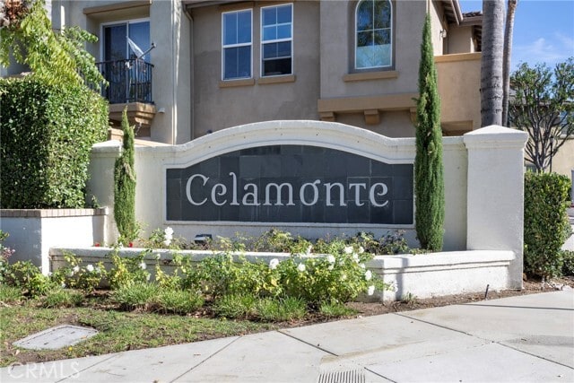 Building Photo - 17871 Shady View Dr