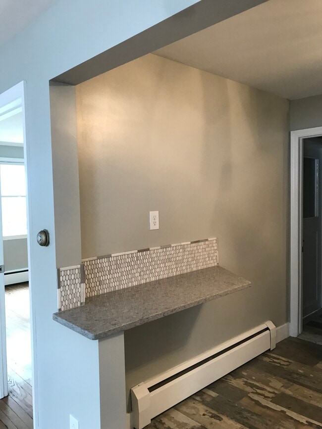 Kitchen counter with 2 stools included. - 748 Feura Bush Rd