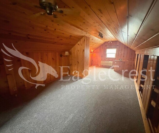 Building Photo - 127SW6